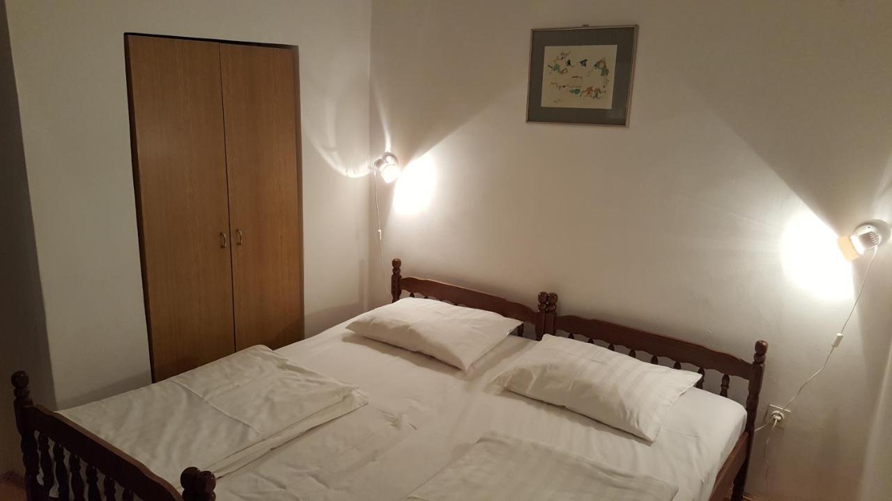 Apartments By The Sea Selce, Crikvenica - 15063 المظهر الخارجي الصورة
